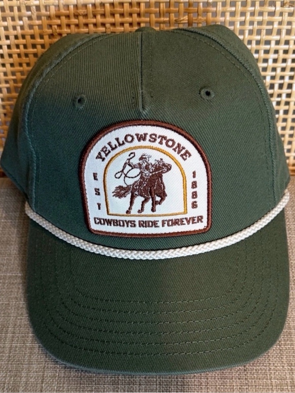 Yellowstone Patch Cowboy Western “cowboys ride forever Rope SnapBack Trucker Hat